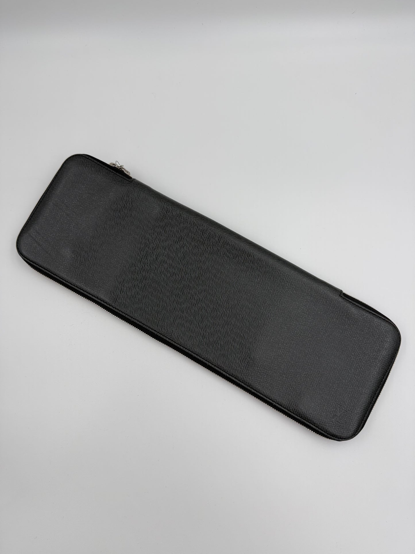 RARE* T314 LV Black Taiga Leather Etui 5 Tie Travel Case BA1122