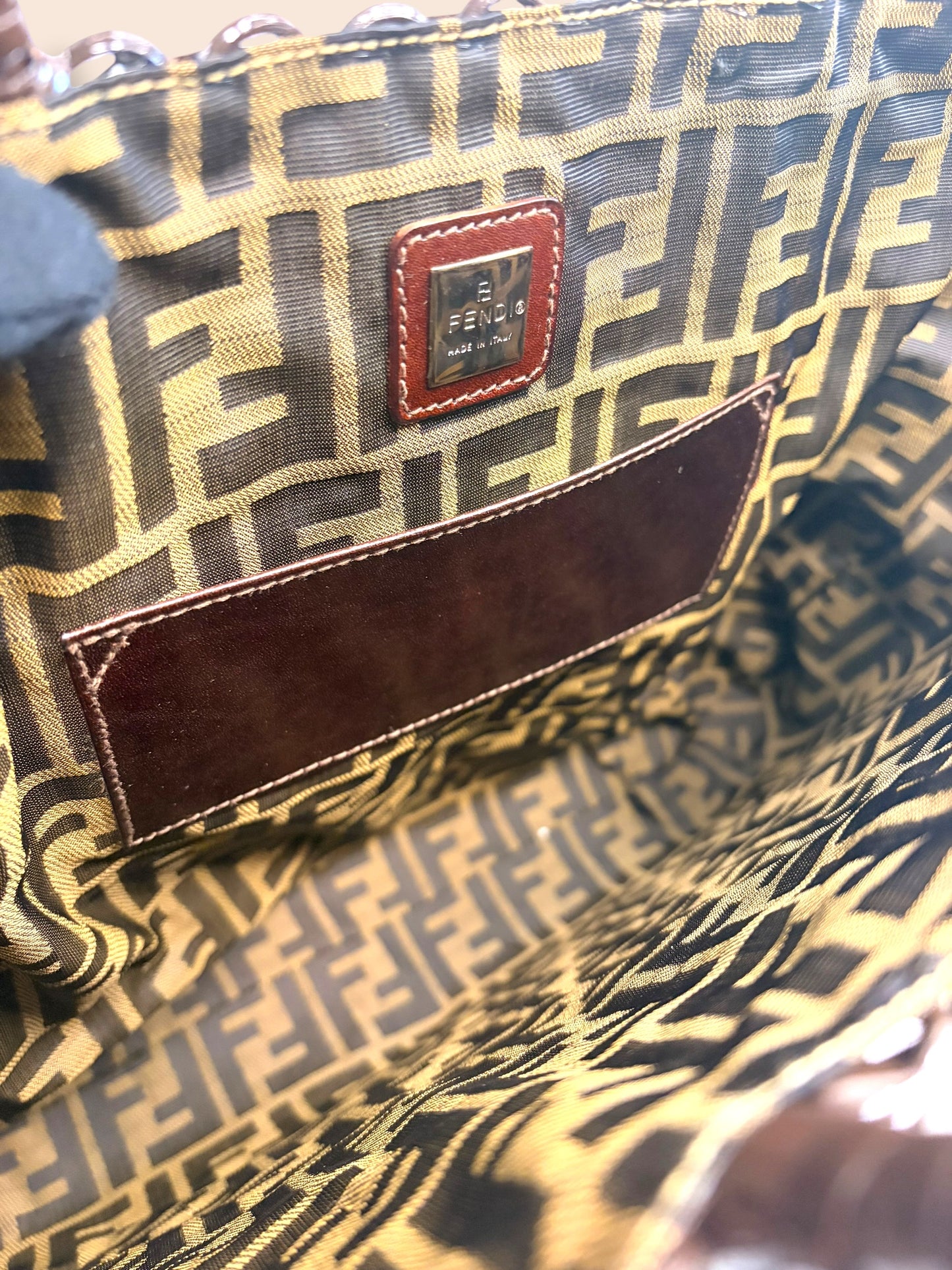 TBC200 FENDI Brown Basket Zucca Interior Vertical Tote