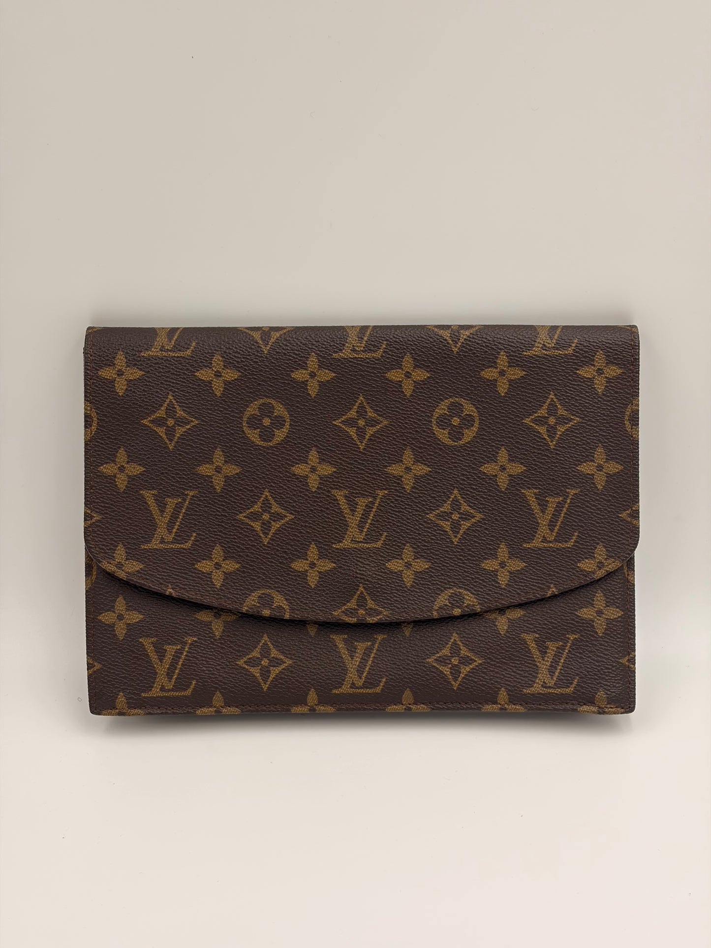B220 LV Monogram Rabat Pochette Clutch 872 AN