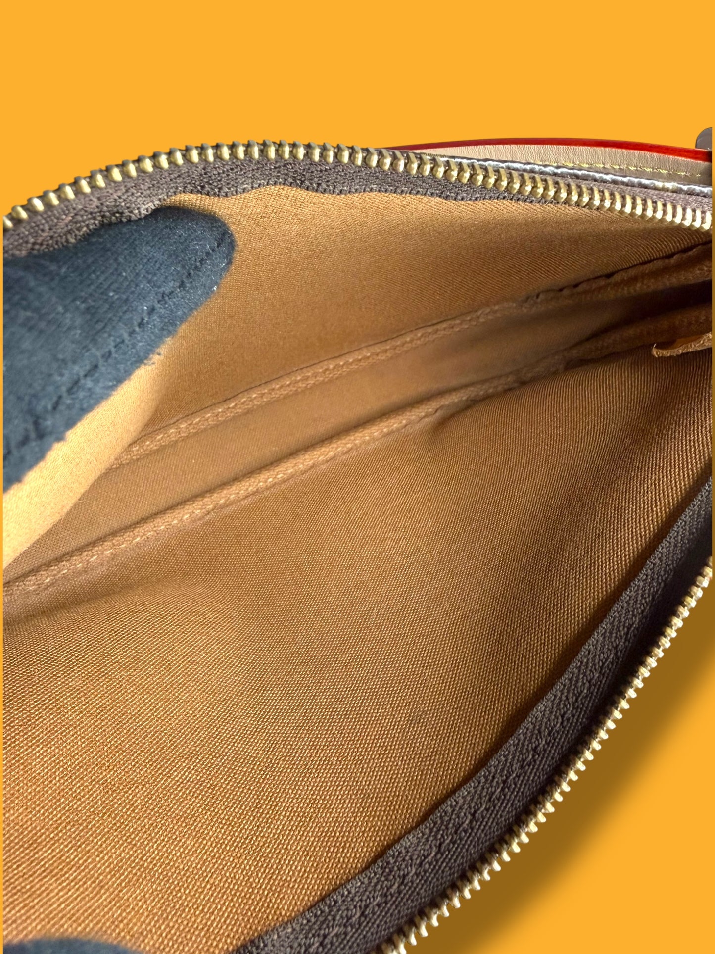 FRIDAY DROP FOR 12 HOURS ONLY B70 LV Monogram Pochette Accessories Shoulder Bag with Unbranded Strap VI1023
