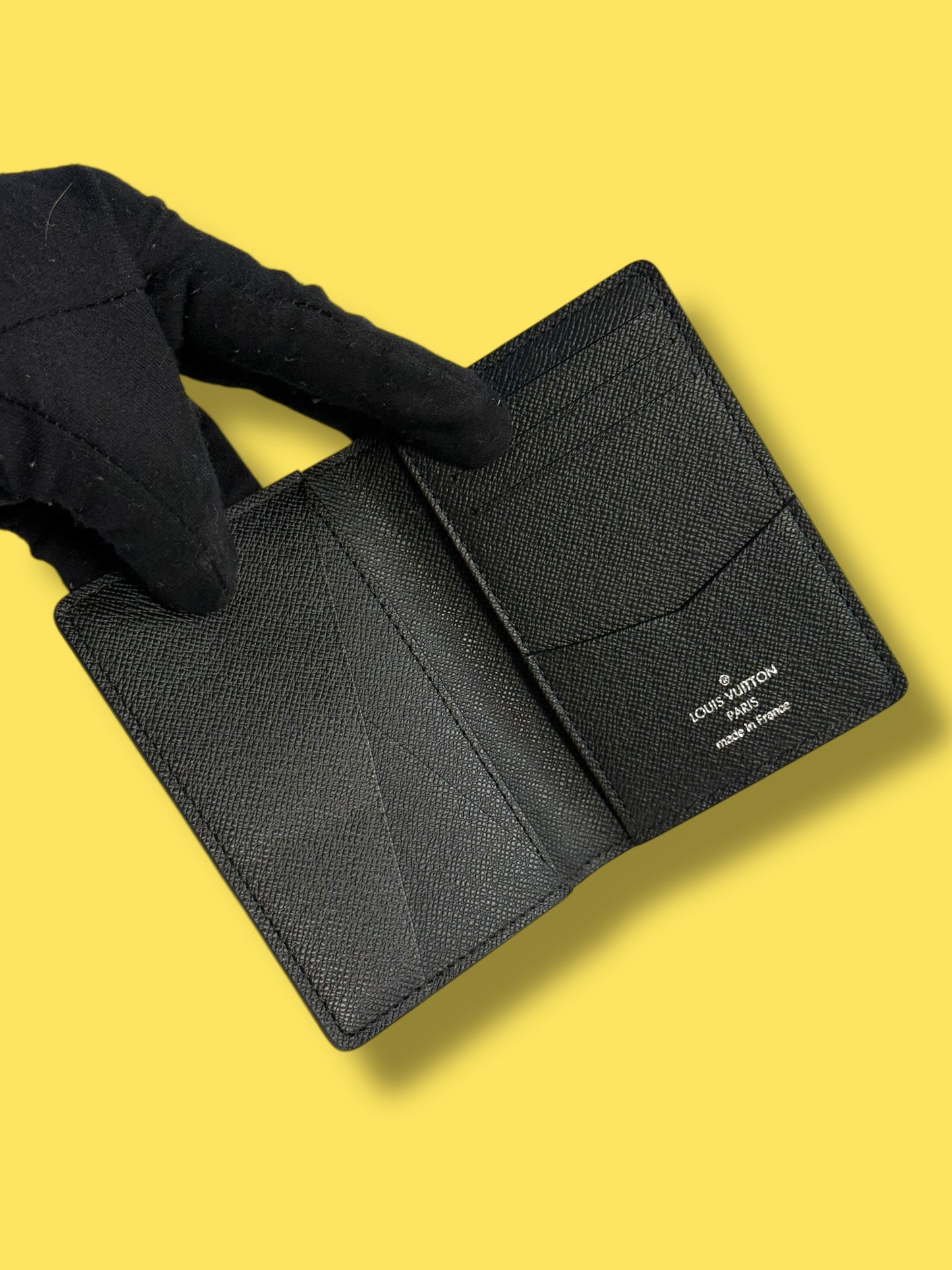 $455 srp W57 LOUIS VUITTON Damier Graphite Pocket Organizer MI3154