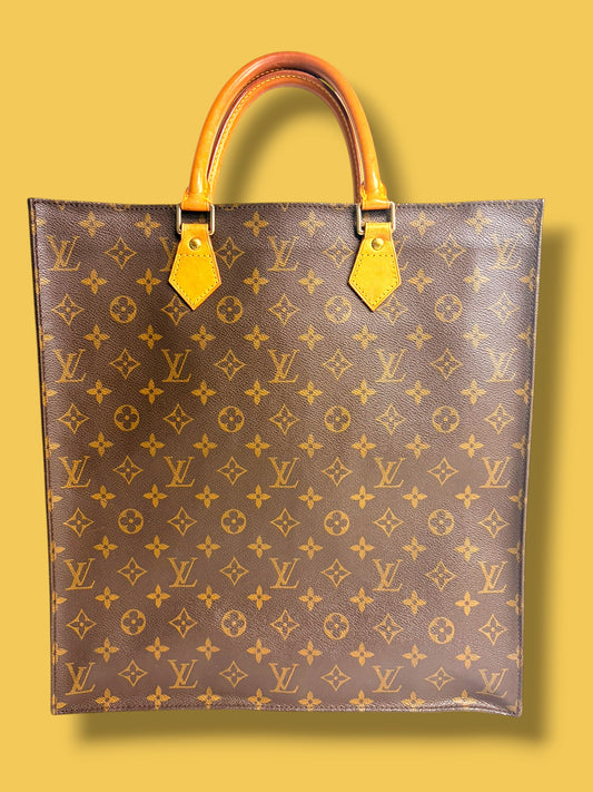 B57 LOUIS VUITTON Monogram Sac Plat GM MI0041