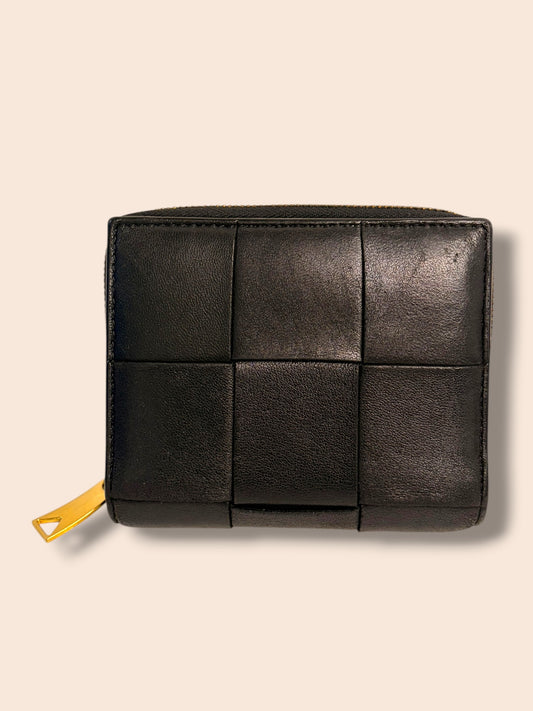 W112 BOTTEGA Black Nappa Maxi Compact Wallet