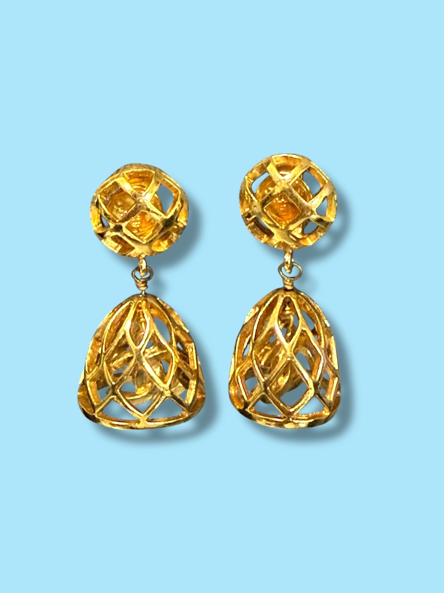 ULTRA COLLECTOR'S Piece J440 CHANEL 24k Gold Plated Rare Bird Cage Clipped On Earrings