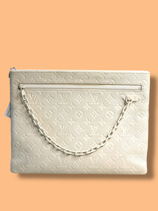TBC225 LOUIS VUITTON x VIRGIL ABLOH White Taurillon Document Bag UB4198