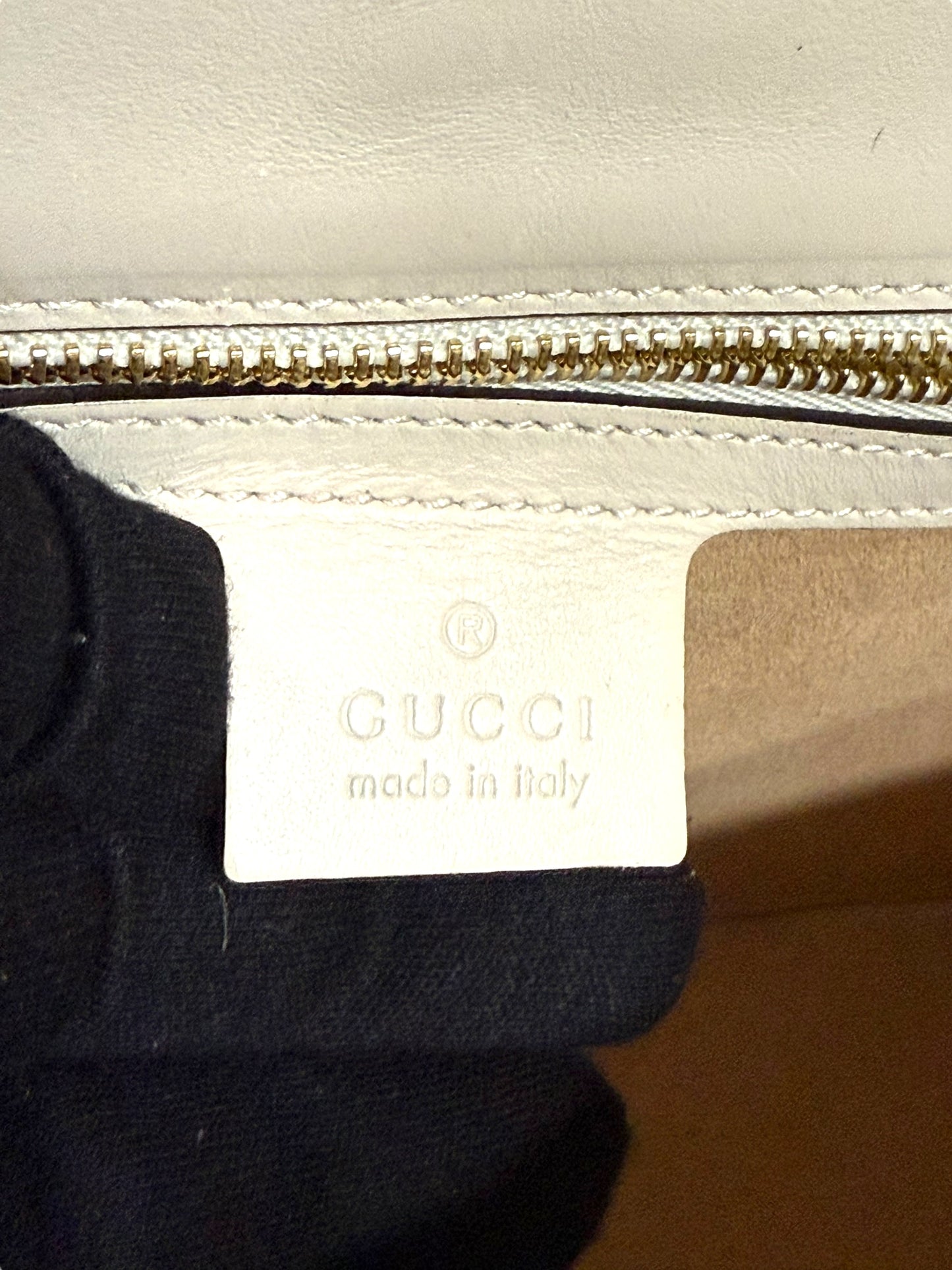 GUCCI White Sylvie Calfskin Embroidered Flower Shoulder Bag