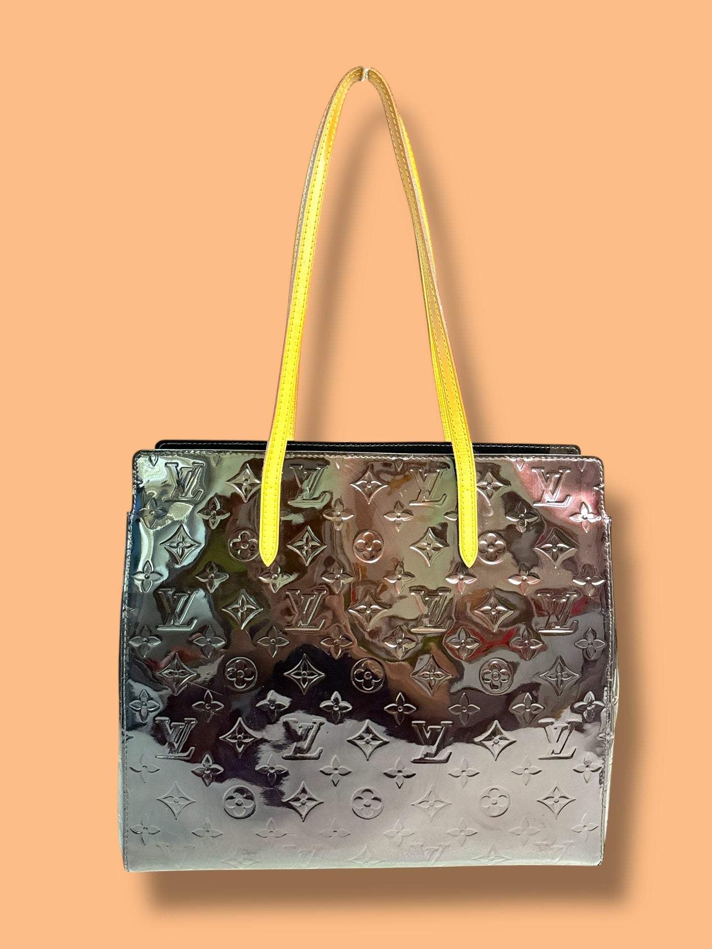 TBC265 LOUIS VUITTON Vernis Leather Amarante Catalina Shopping Tote DR2143