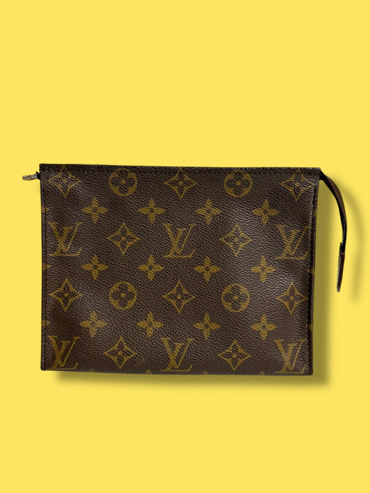 TBC122 LOUIS VUITTON 1990 Monogram Toiletry 18 TH0940