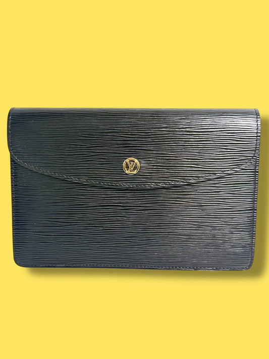 TBC177 LOUIS VUITTON Black Epi Leather Montaigne 23 Clutch 9002 VI