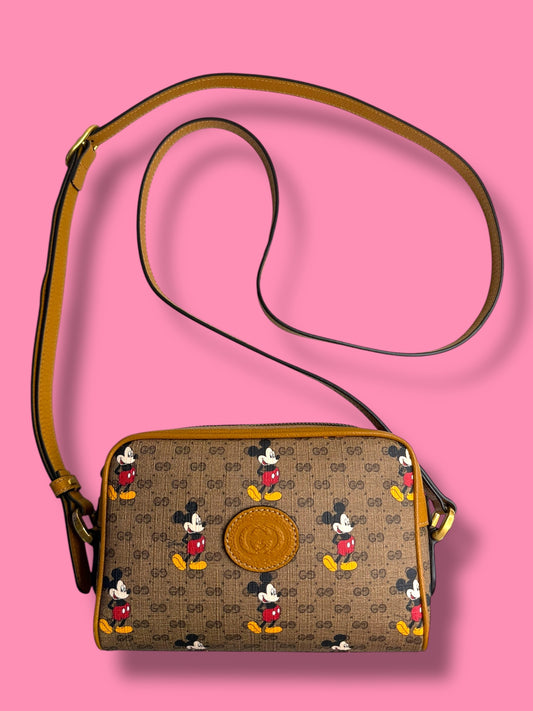 TBC143 GUCCI x DISNEY GG Supreme Canvas Mickey Mouse Camera Bag