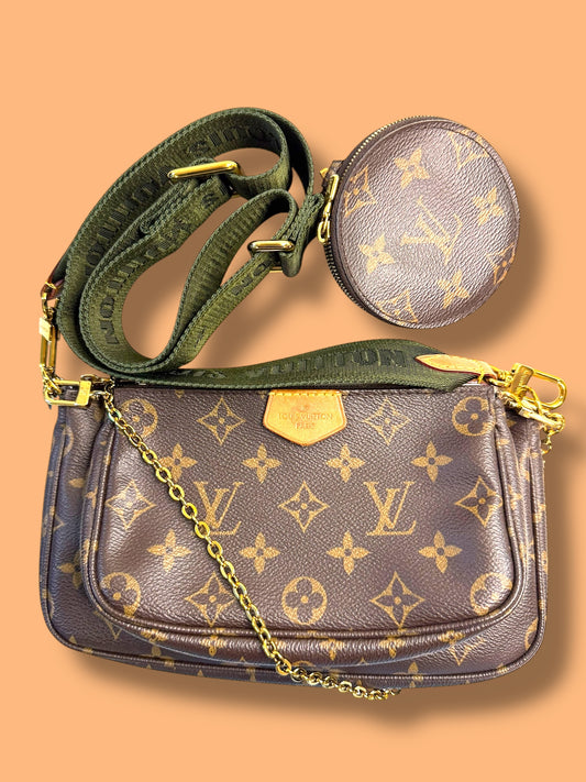 $2930 Retail TBC218 LOUIS VUITTON Monogram Multi Pochette Guitar Strap SR4260