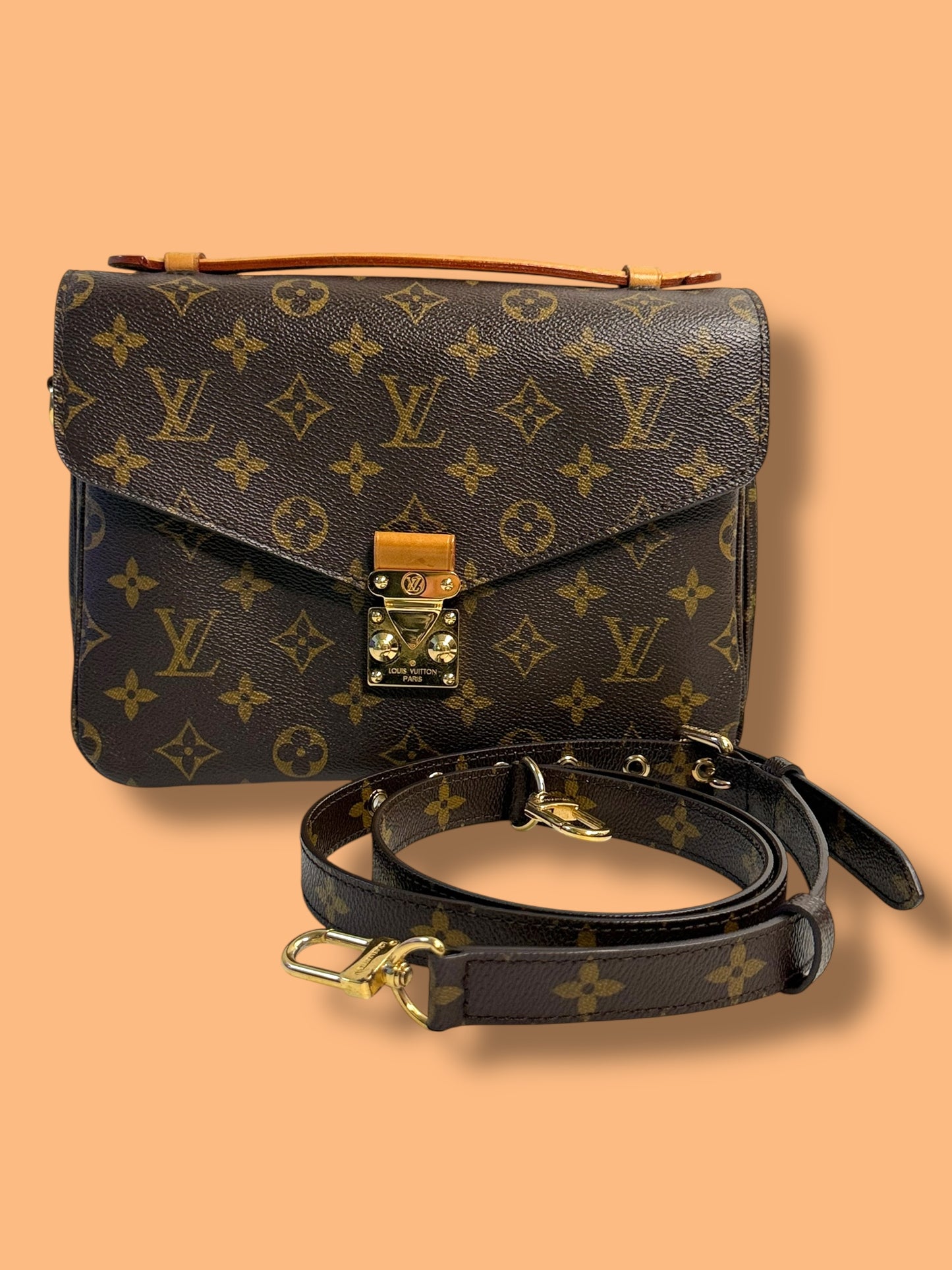B178 LV Monogram Pochette Metis Crossbody DR4112