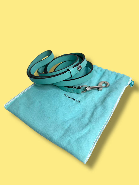 $450 srp J442 TIFFANY & Co Leather Dog Leash