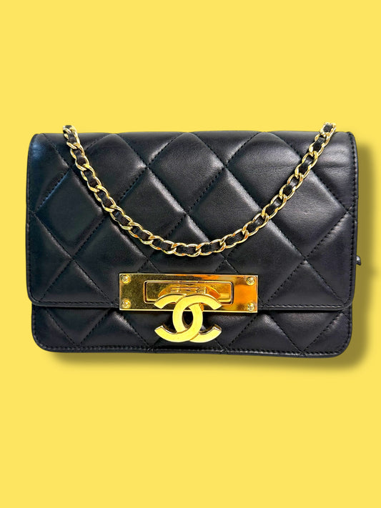 TBC185 CHANEL Black Lambskin Golden Class Wallet on Chain Series 20 2014-2015