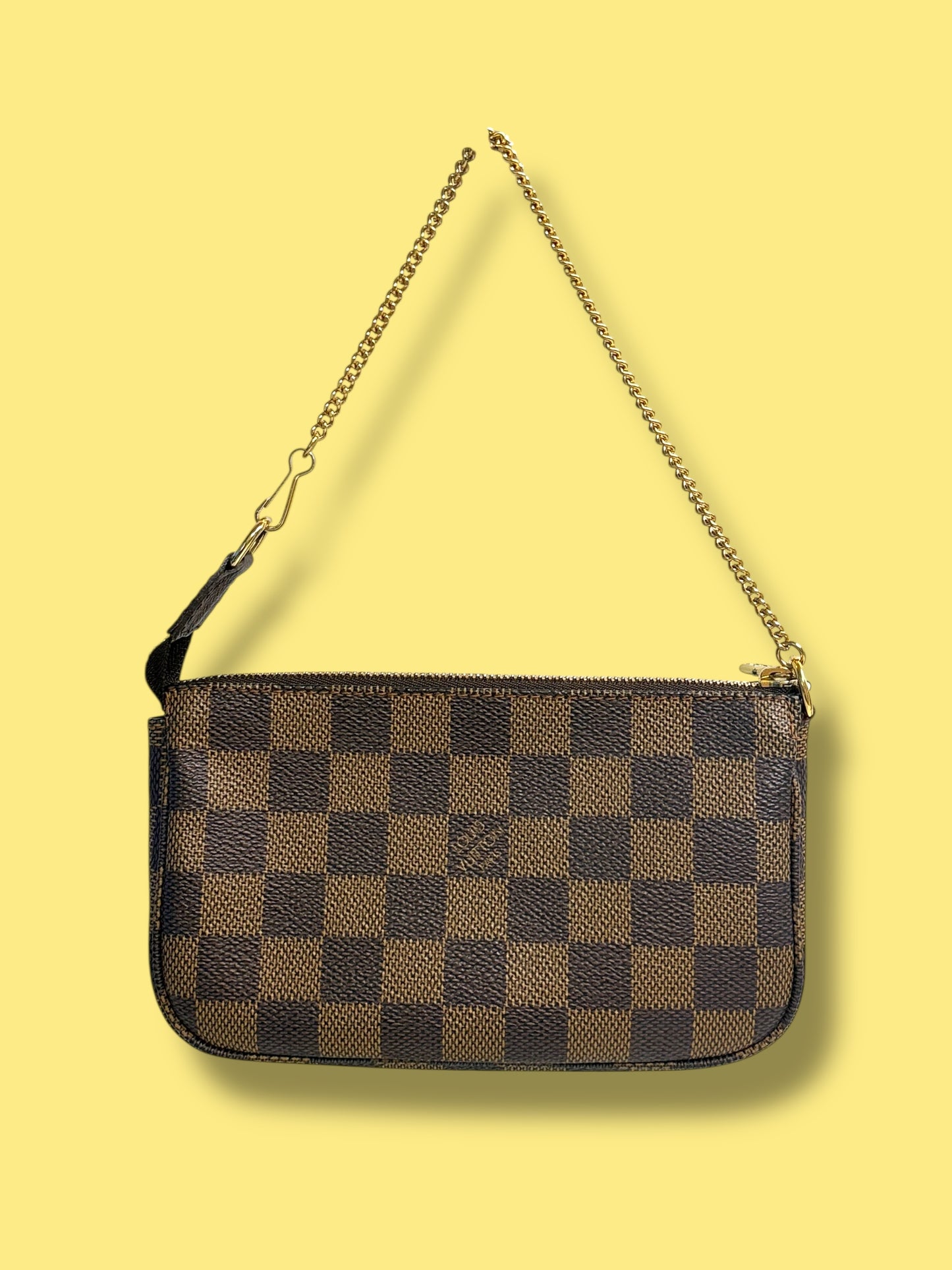 TBC104 LOUIS VUITTON Damier Ebene Medium Pochette Accessories SP0022